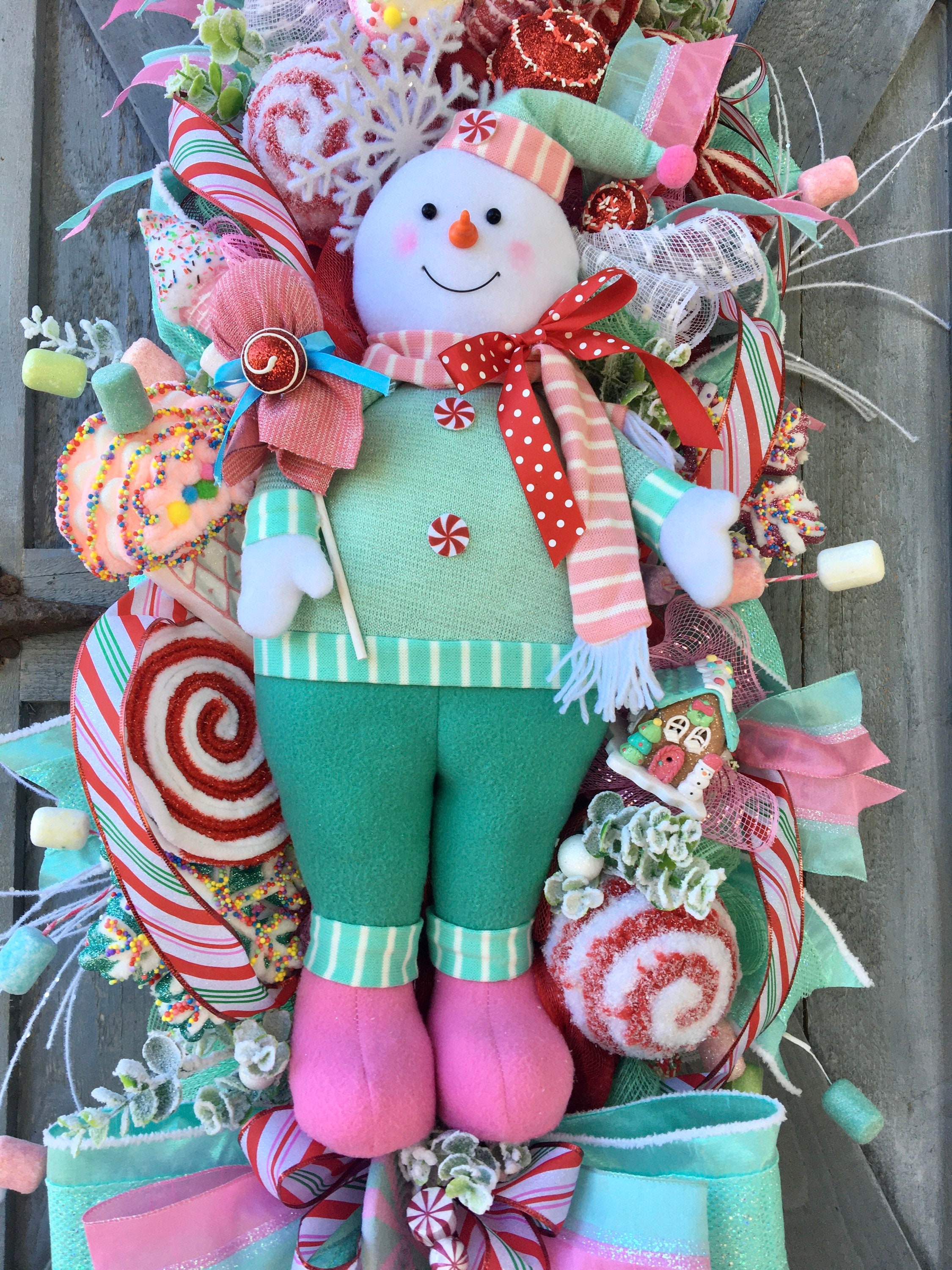 Christmas Swag, Christmas Wreath, Candyland, Snowman Swag, Pink N Mint