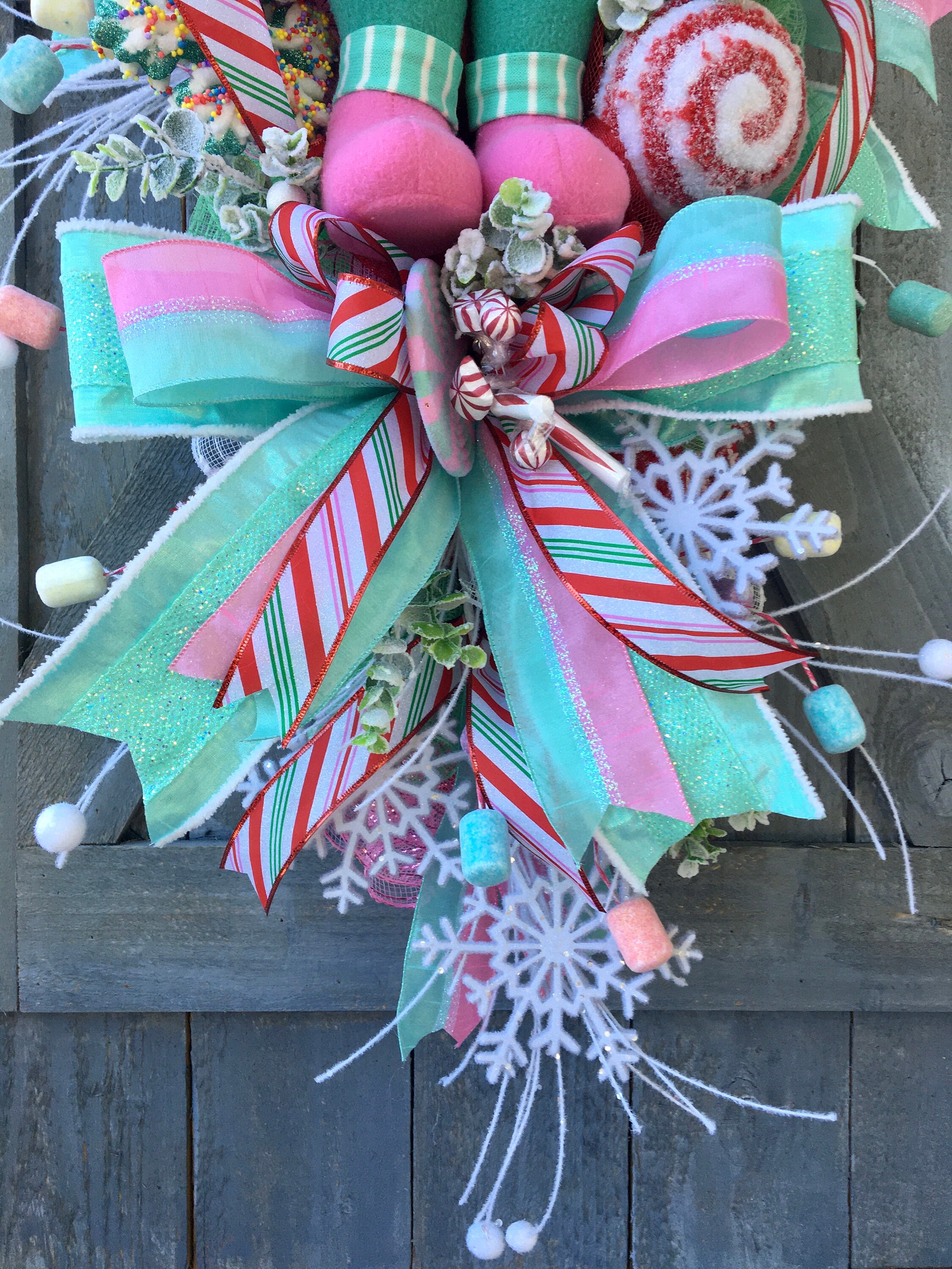 Christmas Swag, Christmas Wreath, Candyland, Snowman Swag, Pink N Mint