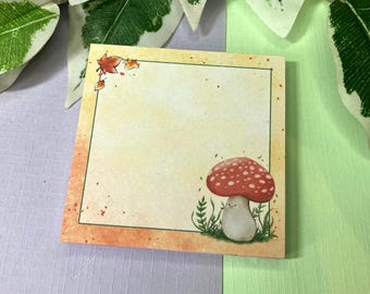 Simpatico blocco note a forma di fungo, con 50 pagine per prendere appunti o da utilizzare con agenda, diario, bullet journal o scrapbooking.