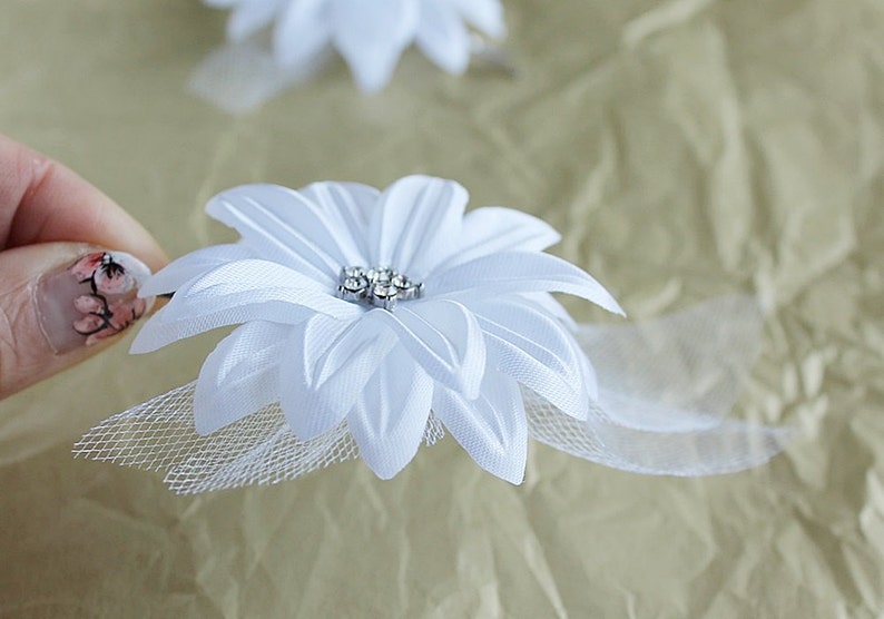 White Flower Hair Pins Small Hair Clips Silk Bridal Flower Etsy