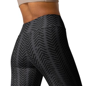 Black Gray Boho Yoga Pants - Comfortable & Stylish for All Activities