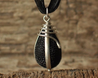 Drop pendant design pendant handmade black stingray leather ladies jewelry fine silver jewelry Christmas gift