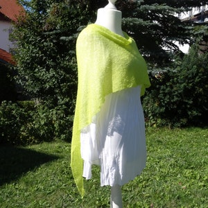 Poncho en tricot fin citronnelle tricot cape accessoire cape couverture d'épaule léger stretch jeter taille unique étole accessoire fait à la main image 2