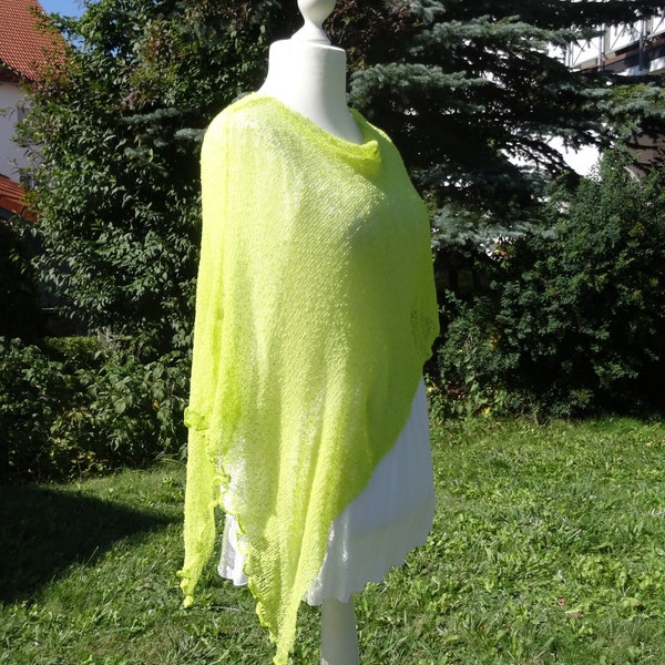 Feinstrick Poncho citronella Strick Umhang Accessoire Cape Schulter Bedeckung leichter Stretch Überwurf One-Size Stola Accessoire Handmade