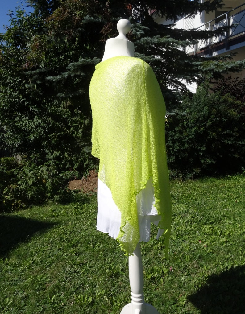 Poncho en tricot fin citronnelle tricot cape accessoire cape couverture d'épaule léger stretch jeter taille unique étole accessoire fait à la main image 4