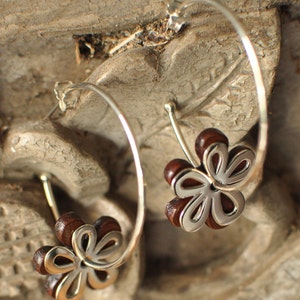 DAISY flower boho hoops earrings sterling silver brown leather, daisy silver & leather flowers, leather earrings, handmade