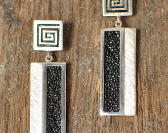 Sterling silver ear studs LABYRINTH MOTIV, brushed silver, black stingray leather, exotic leather, gift for her, design earrings, handmade
