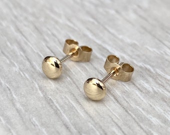 Handmade 9ct solid yellow gold tiny 3.7mm pebble nugget stud earrings