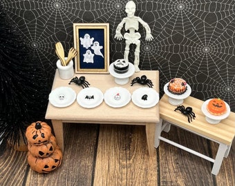 Dollhouse Halloween Miniature: Resin Cakes, Ceramic Plates, Diorama Props