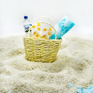 Miniature Elf Prop Beach Bag 1:6 Scale Dollhouse Accessory Mini Beach Towel For 12" Dolls Fairy Garden Dioramas