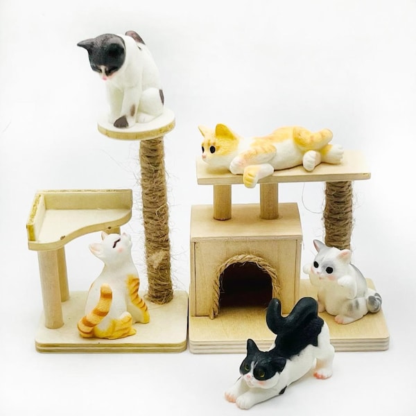 Dollhouse Cat Tree Miniature Resin Cats Animals for Dollhouse, Diorama, Terrariums