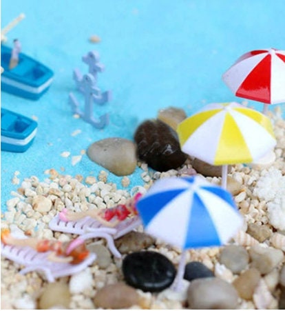 15 Pièces Paysage de Plage Miniature, Accessoire de Plage Miniature Parasol  de Plage, Miniature de Plage Décoration Jouets, Mini Parasol Petit Palmier