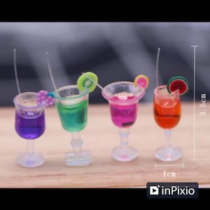 Miniature 1:12 Scale Cocktail Drinks For Dollhouse Set of 4 Dollhouse Accessory Diorama Resin Drinks
