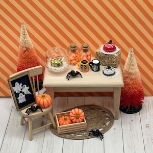 Dollhouse Halloween Props Fairy Garden Terrarium Diorama Miniature Halloween Cakes Halloween Miniatures