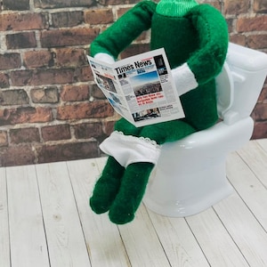Accessorio elfo, toilette in miniatura, kit elfo divertente, biancheria intima per bambole, mini rivista