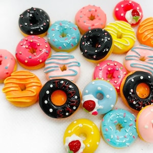 Elf Donuts Miniature Food Dollhouse Accessories Sweets Donut Cabochons 1:6 Scale