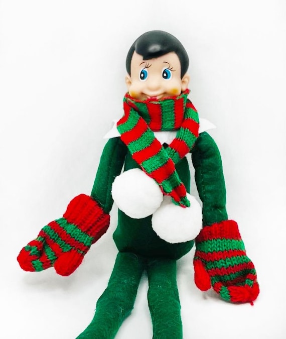 Set sciarpa e guanti lavorati a maglia: accessorio elfo di peluche