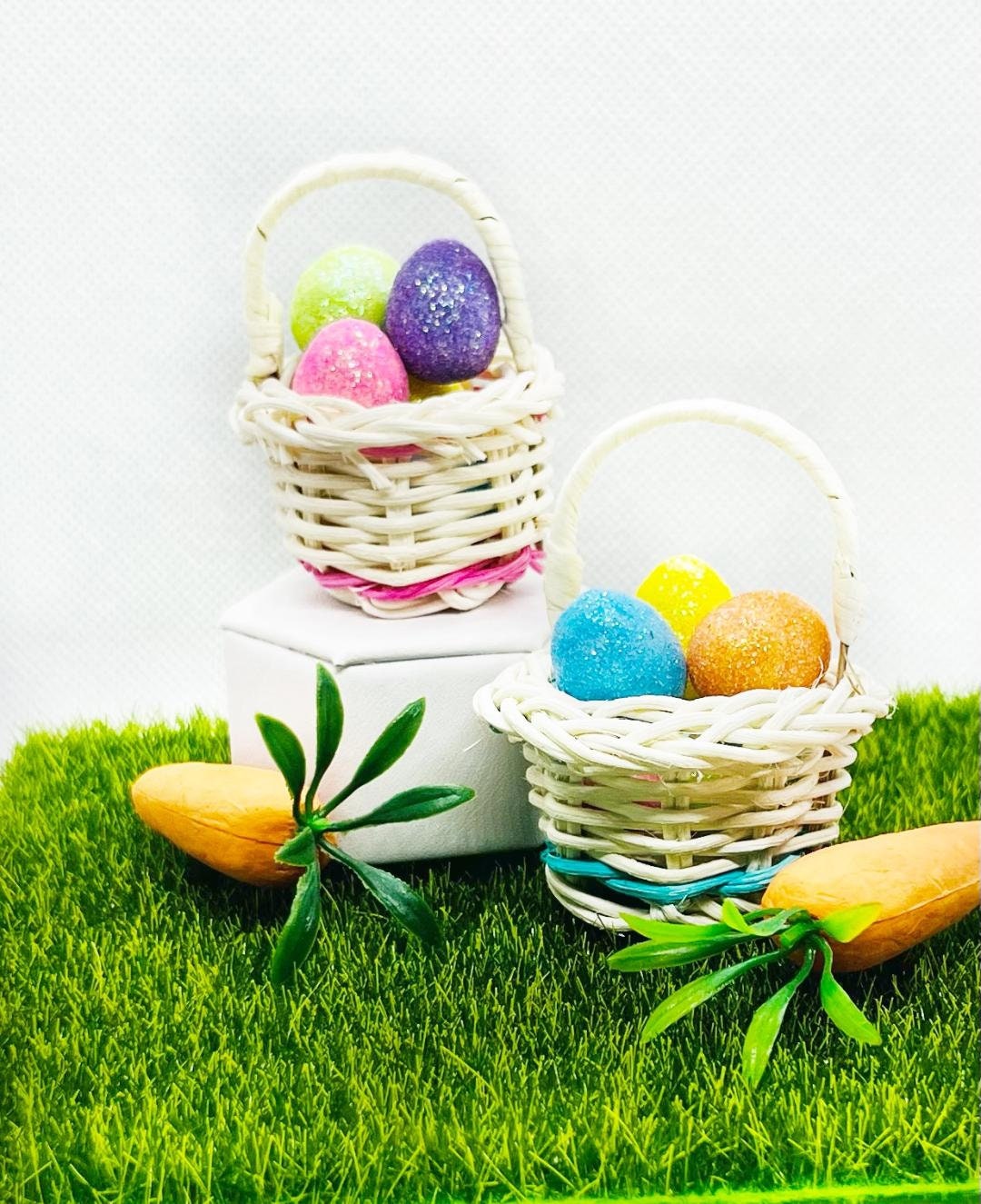 Doll Easter Basket Elf Prop Miniature Easter Eggs for 12 Dolls Dollhouse Accessories Mini