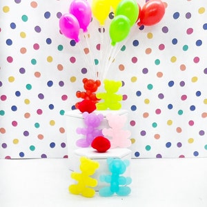 Miniature Resin Bear Balloon: Dollhouse Circus Prop (35x33mm)