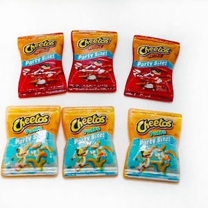 Bolsas de bocadillos para casas de muñecas en miniatura / Miniaturas de papas fritas / Dijes de comida con cabujón / Kawaii / Manualidades de joyería