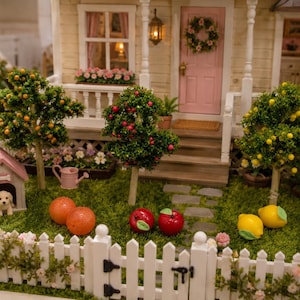 Miniature Fruit Tree, 1:12 Scale Dollhouse Garden, Model Scale Landscaping Trees