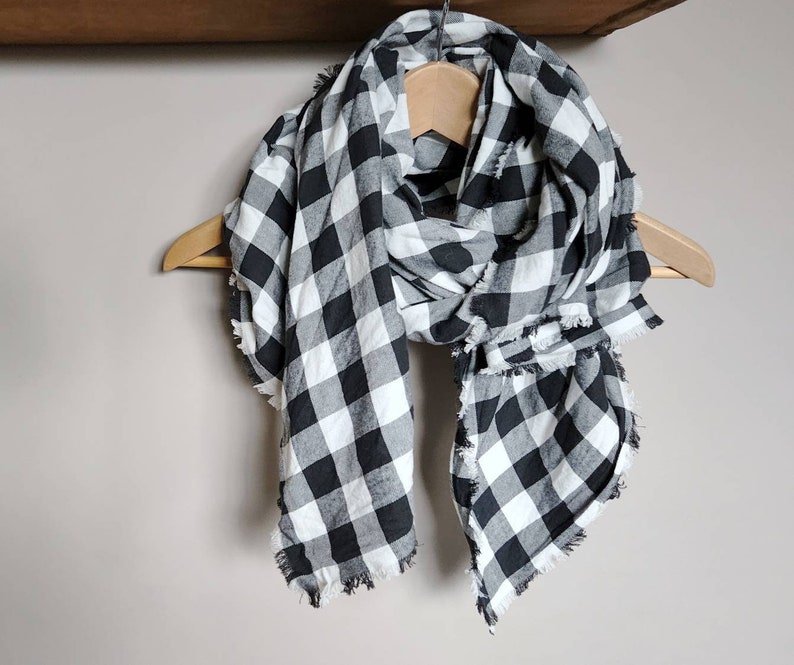 Black and white flannel scarf, Lightweight scarf for cold weather, Fringed by hand image 5