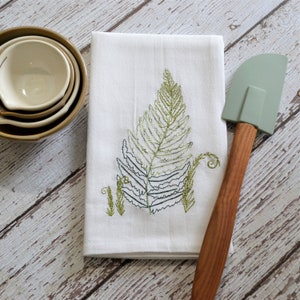 Fern Embroidered Tea Towel, embroidered Flour Sack Towel, gift for gardener, gift for her, green, Embroidered KitchenTowel, new home gift