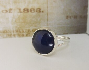 Cabochon Ring *night blue* silver ring with dark blue cabochon as jewelry for every day.