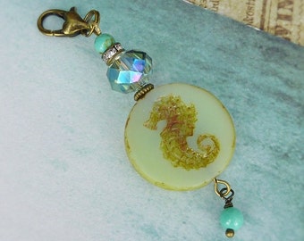 Seahorse - Pendant in bronze as nautical gift, planner accessorie or bag pendant