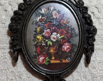 Vintage Italian ornate floral oval wall plaque