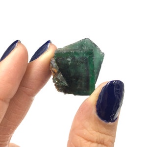 Green Fluorite Lady Annabella Twinning Cubic Daylight Fluorescent Indigo Color Change Crystals Rocks Minerals Mineral Specimen England FLUO7