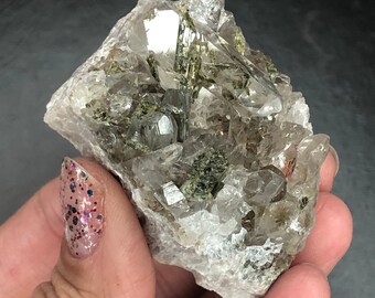 Epidote in Quartz Crystal Cluster Miniature Unpolished Raw Rocks and Minerals Mineral Specimen Araçuaí MG Brazil