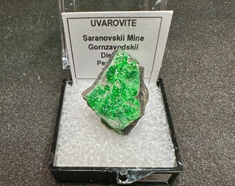 Uvarovite Green Garnets Saranovskii Mine Russia Miniature  Micro Crystals Rocks and Minerals Thumbnail Mounted Mineral Specimen TN22