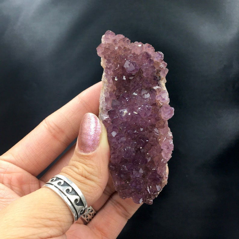 Amethyst Pinkish Purple Dusty Rose Purple Quartz Crystal Cluster Matrix Rocks and Minerals Mineral Specimen Alacam Mine Türkei Bild 2