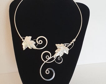 Silver ivy necklace, elven leaf statement collar, elven wedding torc