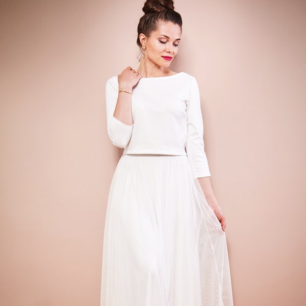 Top da sposa semplice per lista nozze in due pezzi e gonna midi in tulle color avorio LOUNA & LILLI