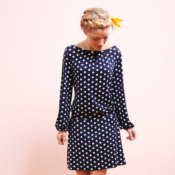 Kleid mit Punkten und langen Ärmeln aus Jersey, Polka dots Kleid in marine-weiß VALERIA