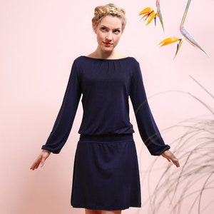 Dress VALERIA with long sleeves in navy blue image 1