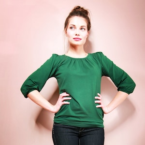 Top ESTELLE with 3/4 sleeves in bottle green image 1