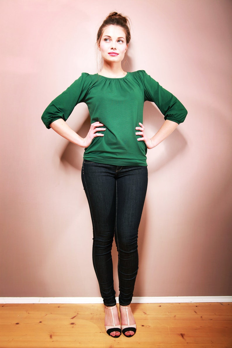 Top ESTELLE with 3/4 sleeves in bottle green image 1