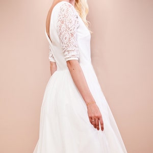 Hochzeitskleid Standesamt mit Tüllrock kurz 3/4-Ärmeln aus Spitze und Rückenausschnitt Maßanfertigung EMILIA Bild 8