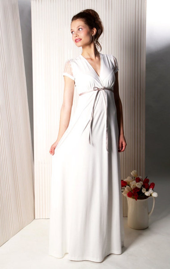 SALE 1x Size 36 Empire Wedding Dress Long A Line Flowing With V-neck and  Short Tulle Sleeves, Maternity Wedding Dress SUSETTA - Etsy