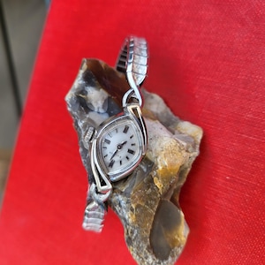 Vintage Bulova 23 Jewels White 10KT Rolled Gold Plate Wrist Watch Speidel USA