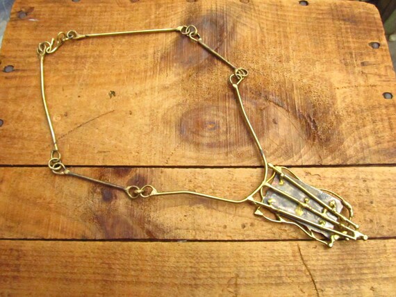 Vintage Modernist Sculptural Metal Art Necklace -… - image 5