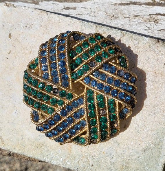 Trifari 1960s Round Interwoven Green Blue Rhinesto