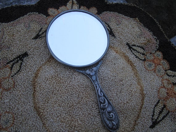 Vintage Silver Plated Small Hand Mirror Case - Re… - image 5