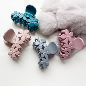 Medium hair claws strong for thin hair, flower clips, gifts for her, hair accessories,