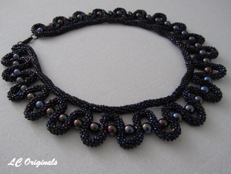 dark blue beads necklace
