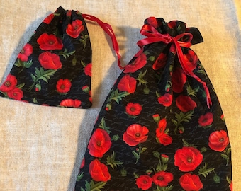 2 pc Shoe Tote, Floral Travel Bag with matching Small Drawstring Accessory - Makeup -Jewelry Bag ~ Black and Red Floral Set