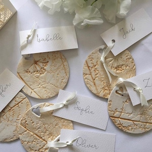 Wedding favours/personalised gift/place setting/air dry clay favors/wedding keepsake/ bridal present/
